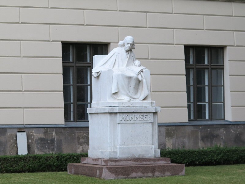 Theodor Mommsen statue near the main entrance, Humboldt Universität zu Berlin.