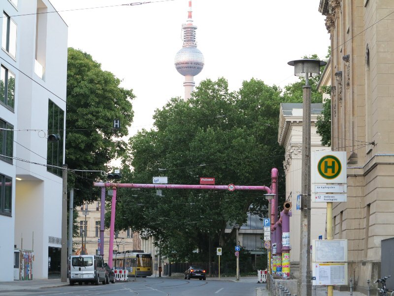 Back entrance. Main building, Humboldt Universität zu Berlin. Back entrance. Main building, Humboldt Universität zu Berlin.