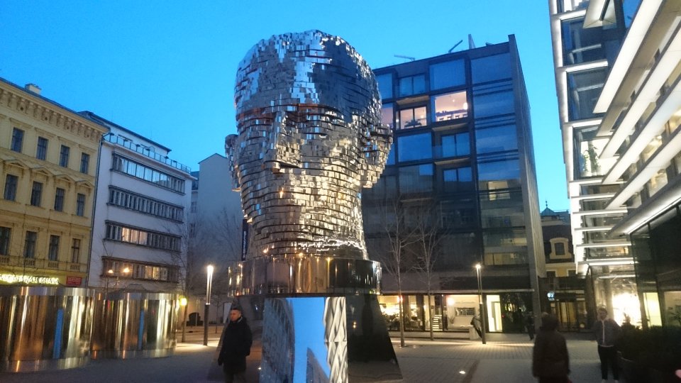 Kinetic head of Kafka in Prague