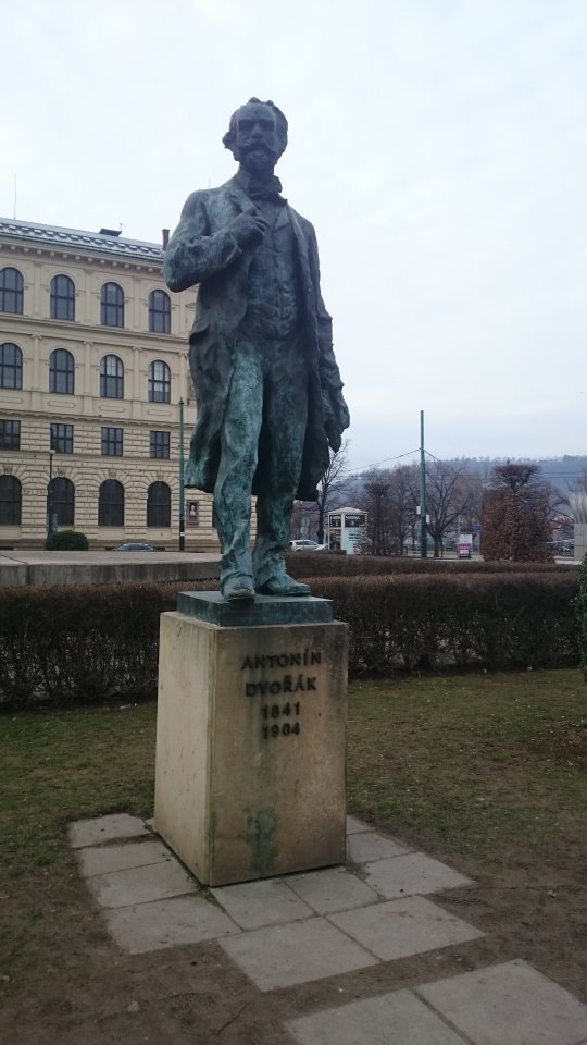 Statue of Dvorak outside the Rudolfinum