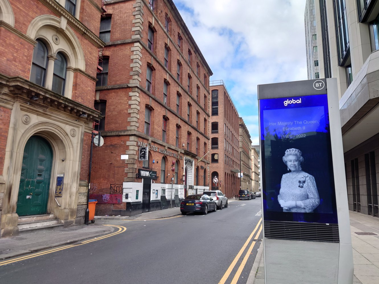 Manchester, Queen Elizabeth II. Manchester, Queen Elizabeth II.