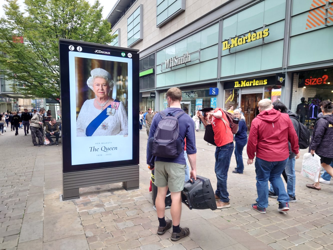 Manchester, Queen Elizabeth II. Manchester, Queen Elizabeth II.