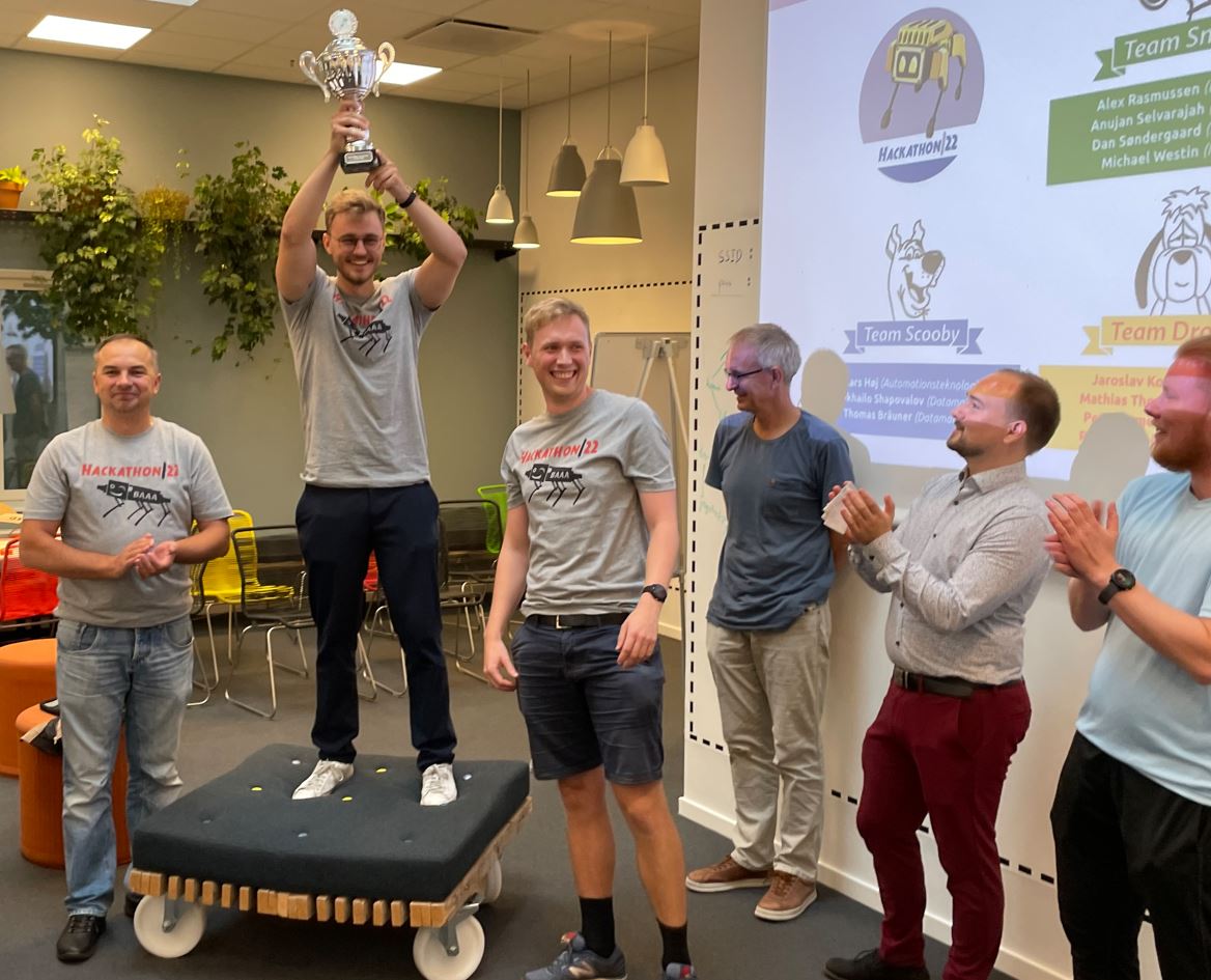 Robot Hackathon 2022.