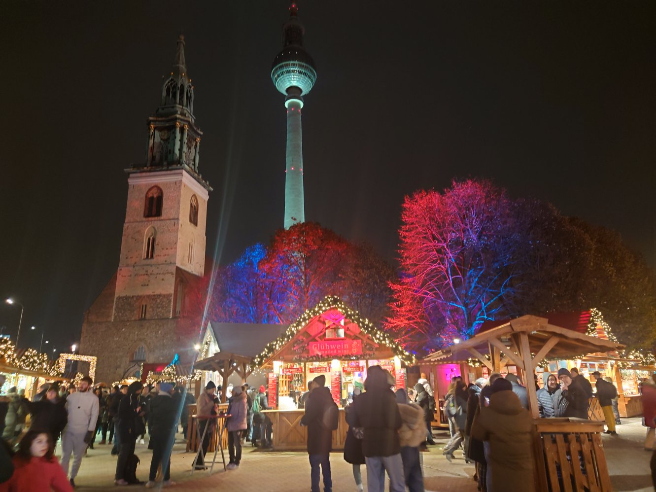 Berlin Alexanderplatz, Christmas market.