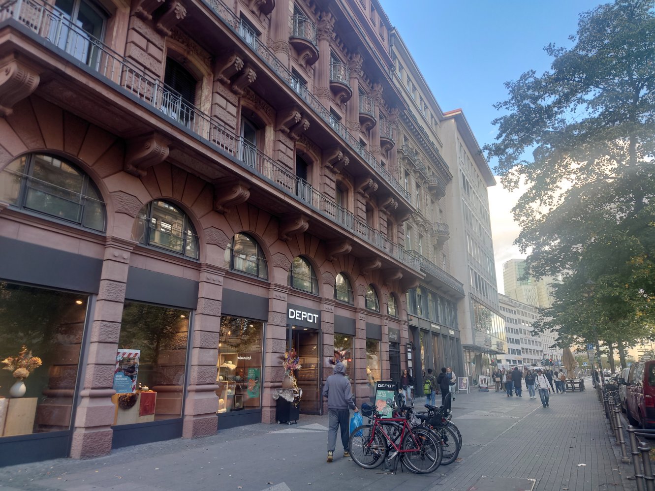 Frankfurt. September 2024.